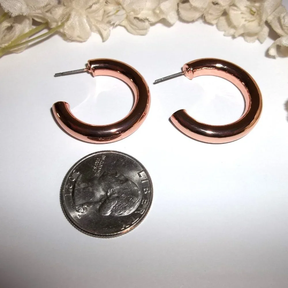 Rose Gold Hoop Earring 1 1/8 Inch Costume Jewelry Fashion Accessory Girl C264